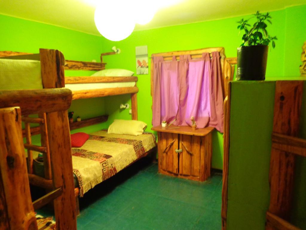 Wood House Hostel Bariloche Buitenkant foto