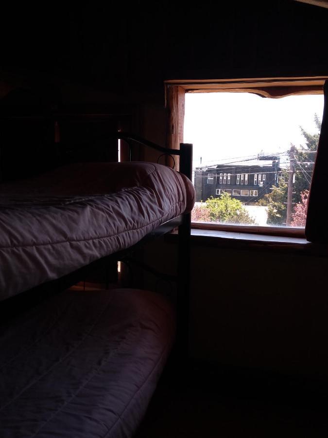 Wood House Hostel Bariloche Buitenkant foto